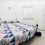 Emmaus Aparthotel
