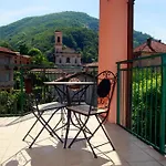 Emmaus Aparthotel Maccagno
