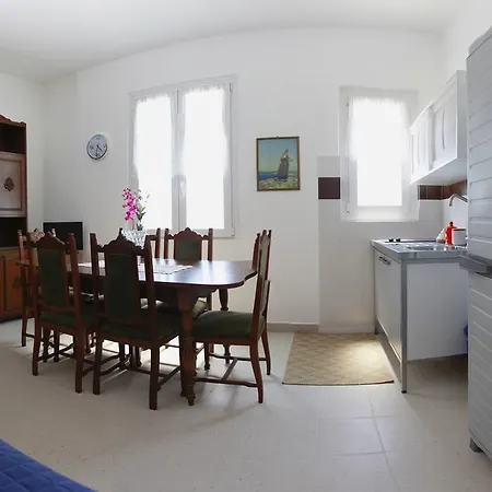 Maggiore - Italia 3* Maccagno