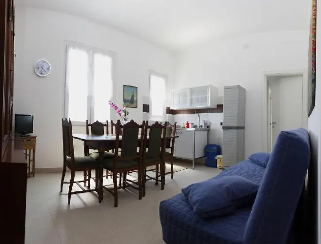 Maggiore - Italia Aparthotel Maccagno